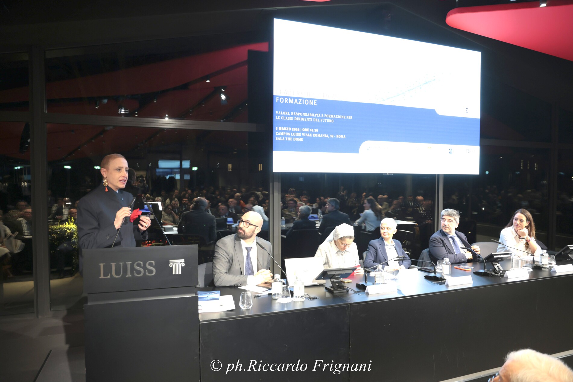 Panel con i relatori durante il confronto